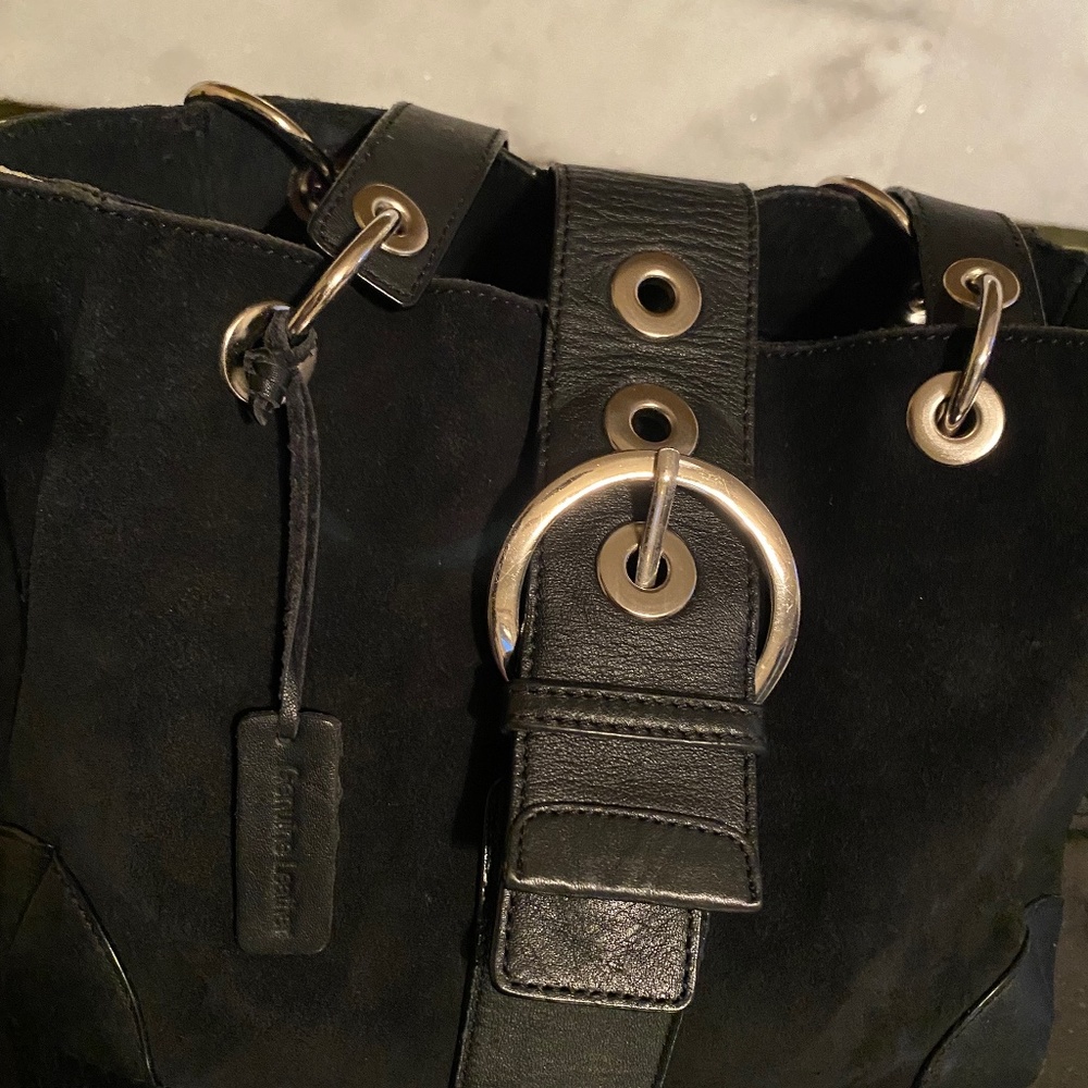 BATH AND BODY WORK GENIUNE BLACK BAG